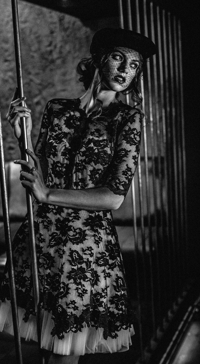 Olvi's Lace Fashion campagnebeeld